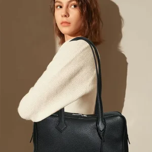 Handväska i PU-läder, tvåfärgad design, rymligt huvudfack